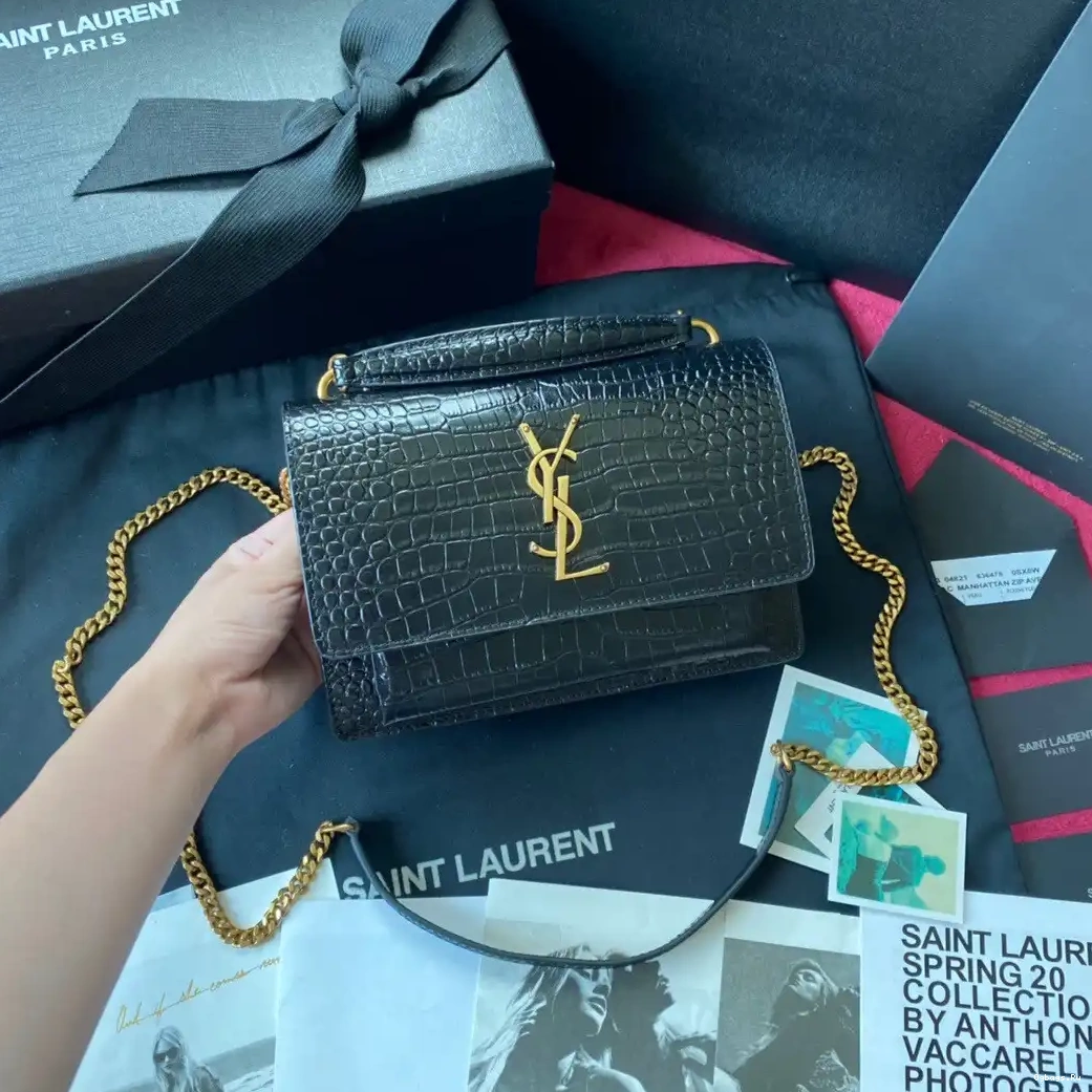 CROCODILE-EMBOSSED LEATHER YSL SUNSET IN SHINY 0403